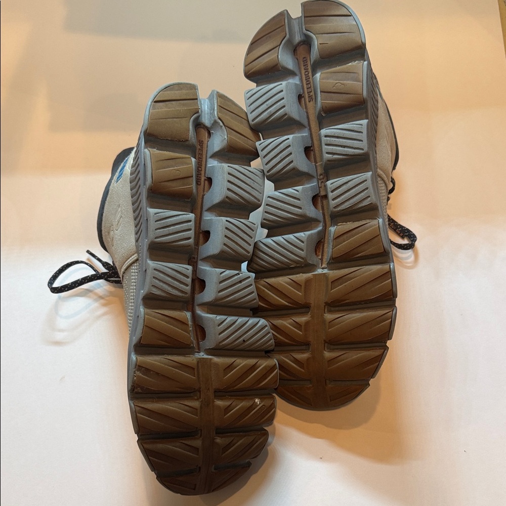 On Cloud Hi Edge Gray and Navy Athletic Shoes - Picture 3 of 5